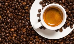 Borghi Italian espresso with rich crema and coffee beans